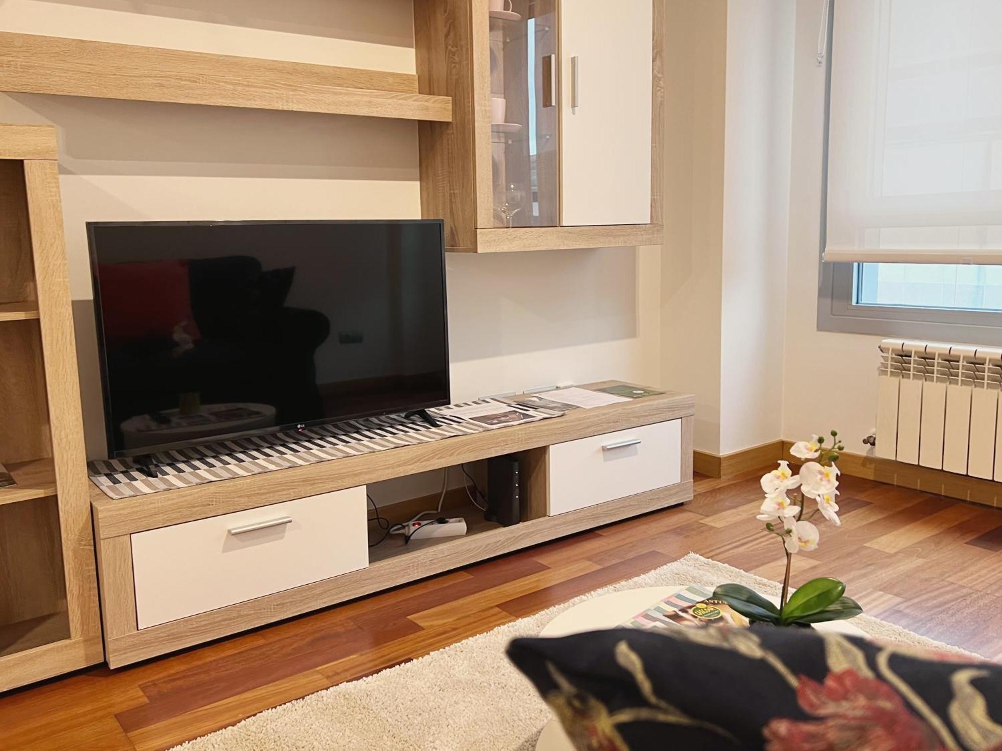 Apartamento Europa Prados Atenea Oviedo Exterior foto